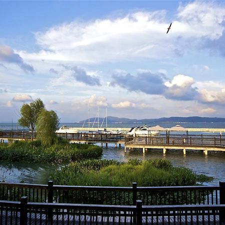 Suzhou Hanyuan Yacht&Resort Hotel Kültér fotó
